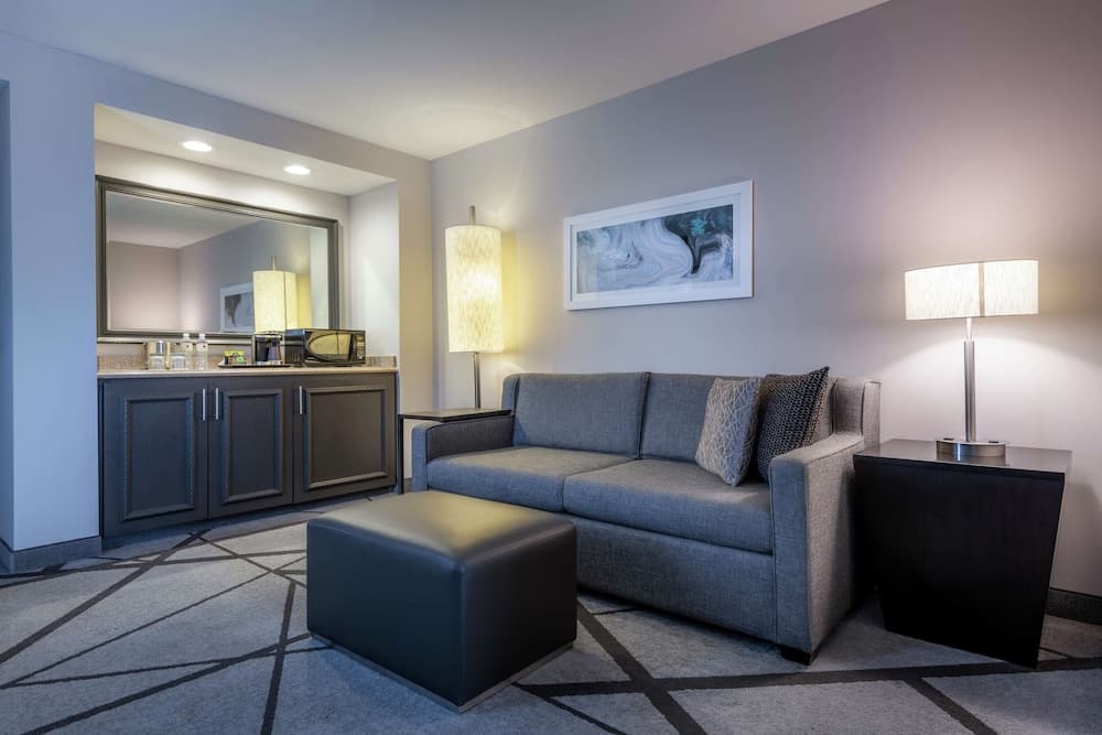 DoubleTree by Hilton Los Angeles - Norwalk