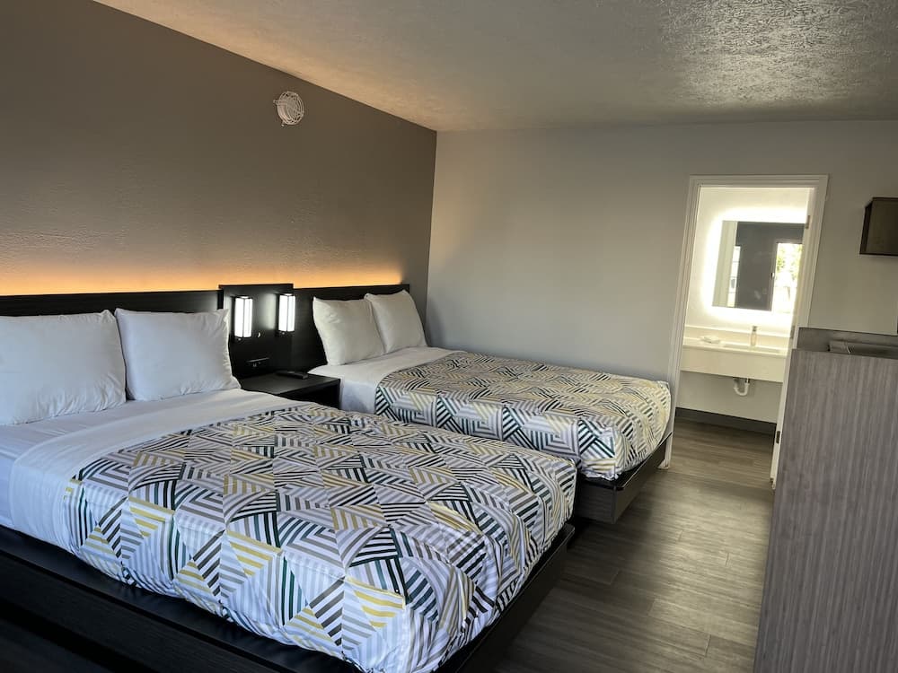 Motel 6 Lafayette, IN