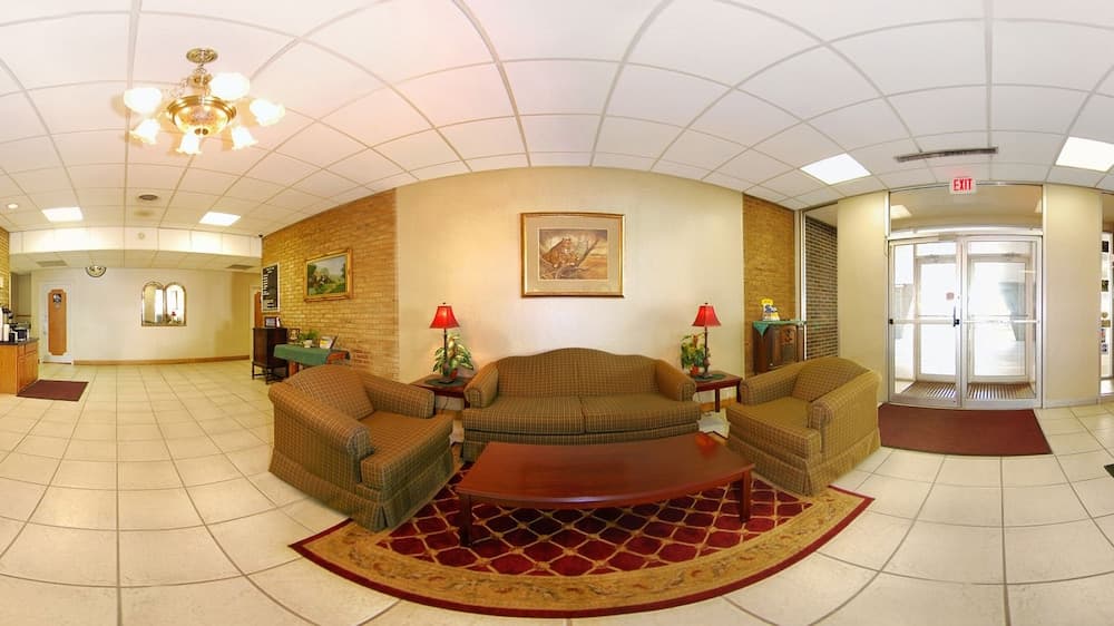 Quality Inn & Conference Center Franklin Downtown