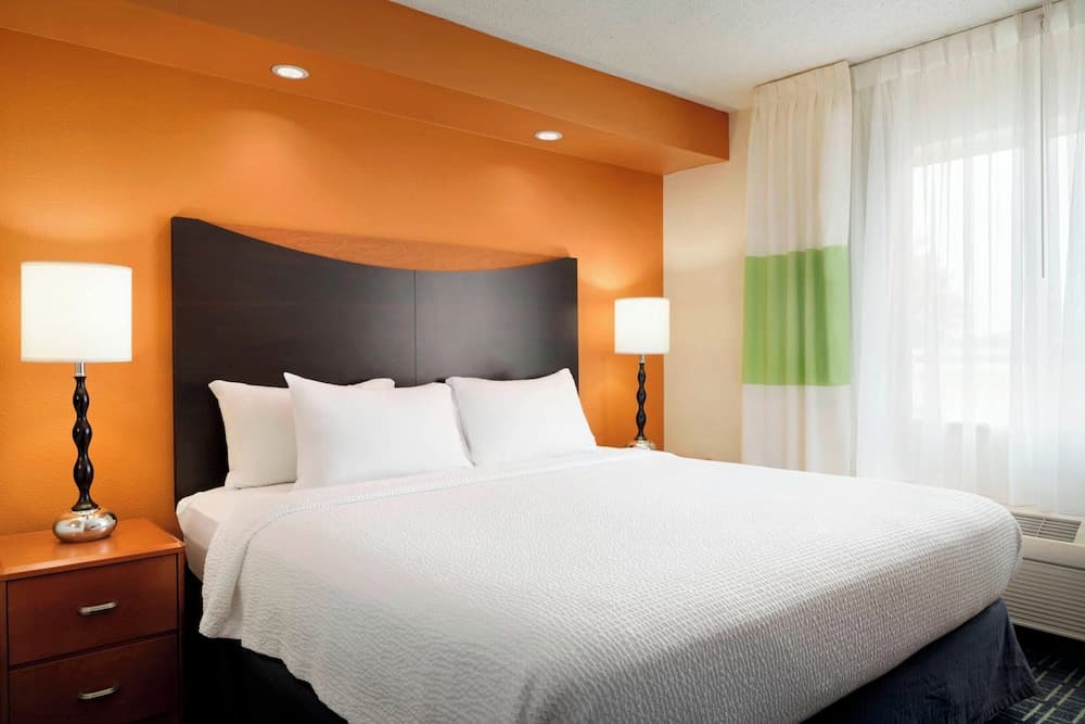 Fairfield Inn & Suites by Marriott Champaign