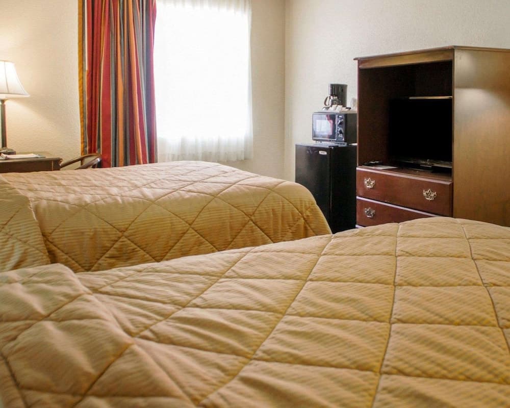 Quality Inn Broken Arrow - Tulsa