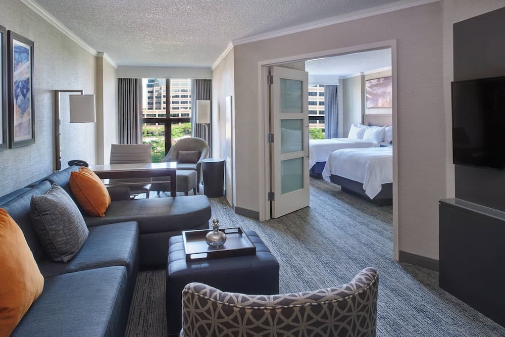 Chicago Marriott Suites O'Hare