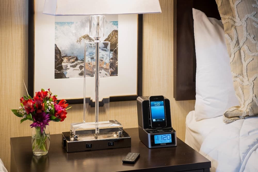 Port Inn & Suites Kennebunk, an Ascend Collection Hotel