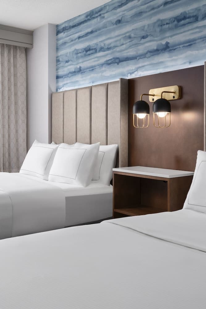 DoubleTree by Hilton Hartford Downtown