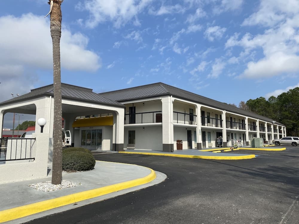 Days Inn by Wyndham Moss Point Pascagoula