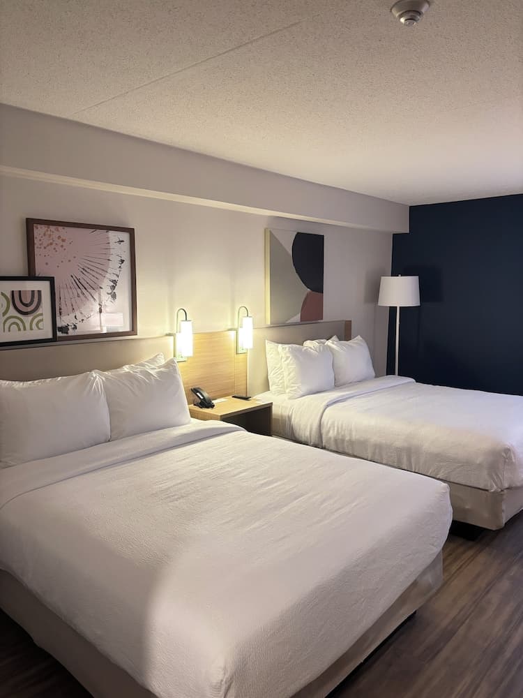 Spark by Hilton Toronto Mississauga