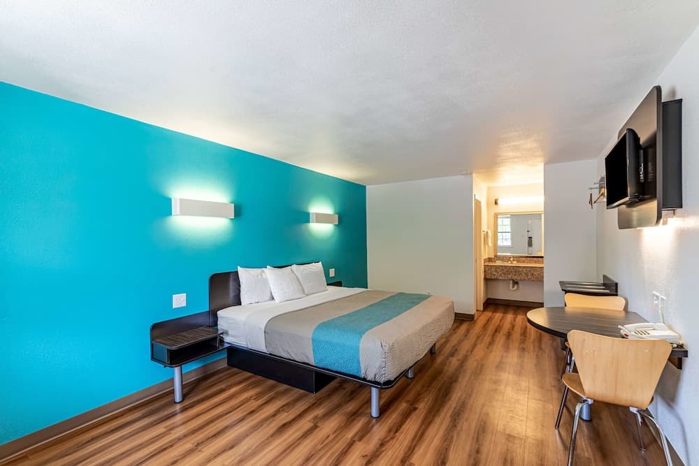 Motel 6 Georgetown, TX