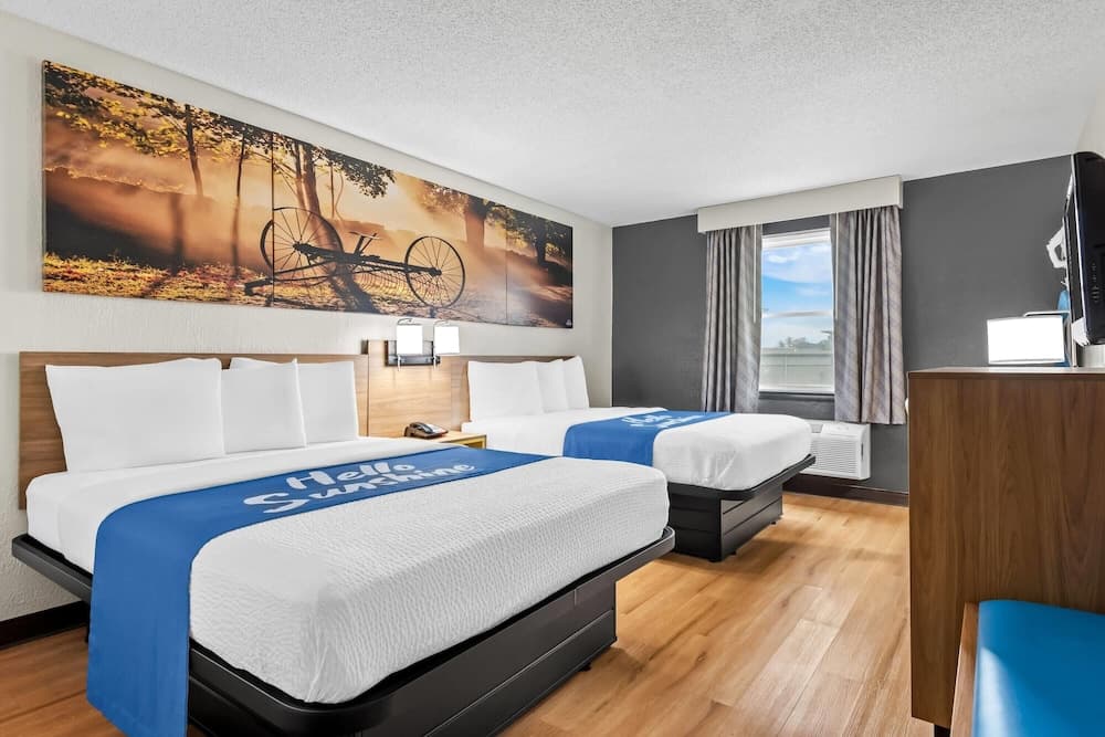 Days Inn by Wyndham Lancaster PA Dutch Country