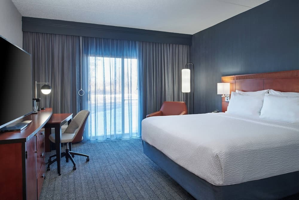 Courtyard by Marriott Chicago Lincolnshire