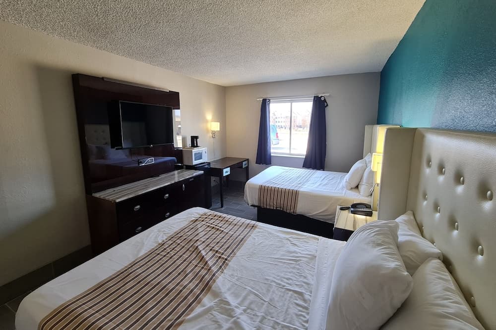 Bloomington Inn By OYO I-55 and I-74