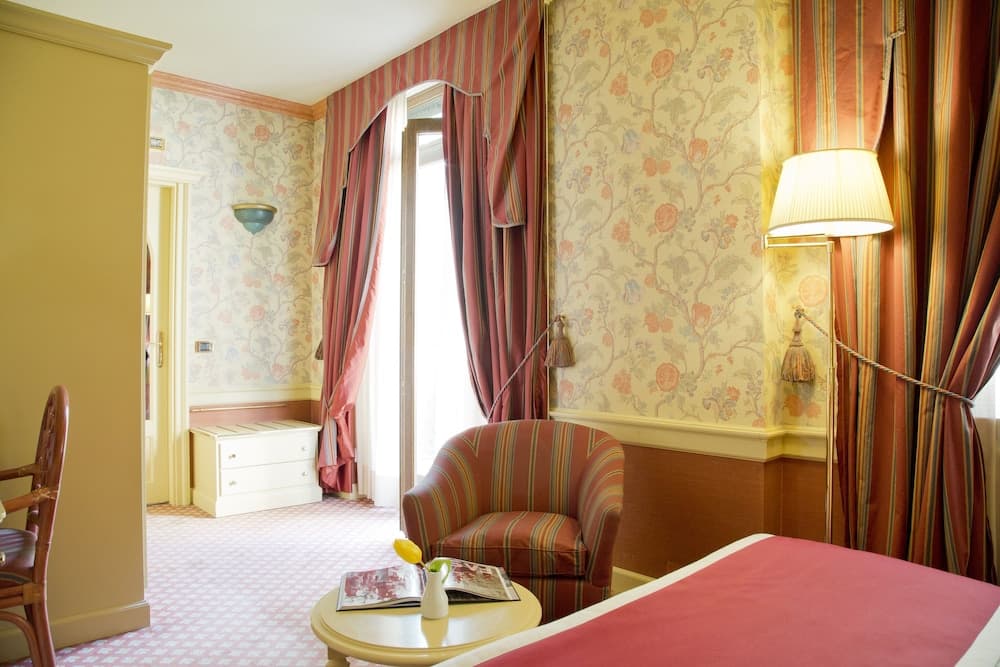 Hotel Milano Regency