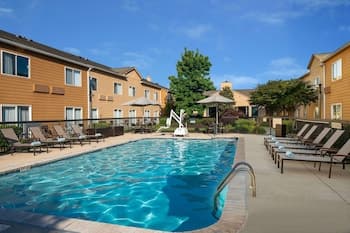 Sonesta Select Chattanooga Hamilton Place