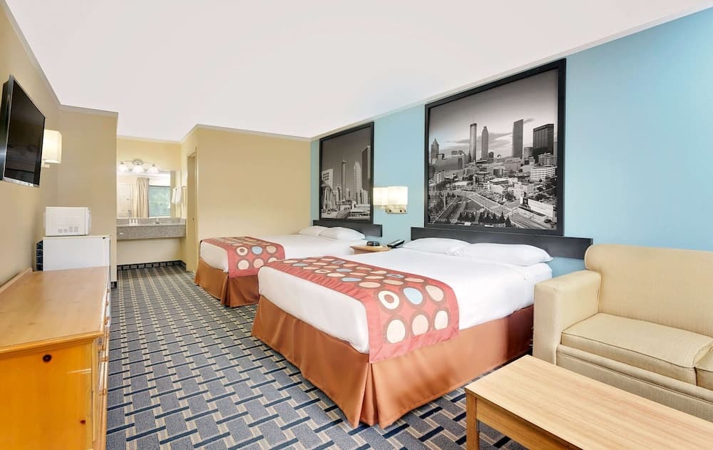 Super 8 by Wyndham Cartersville