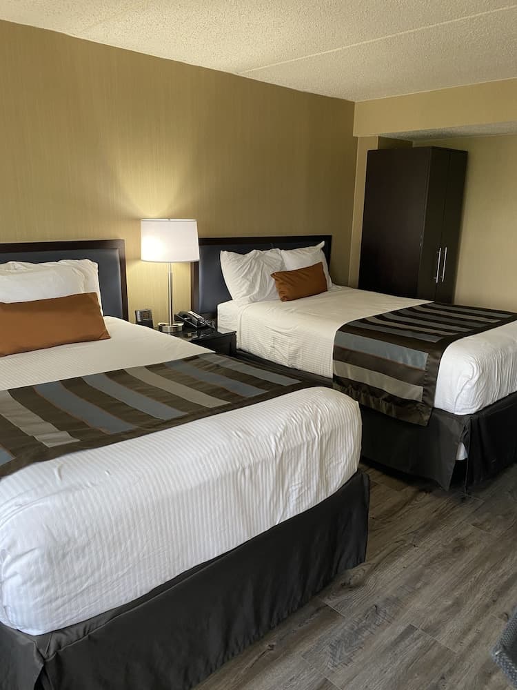 Wingate by Wyndham Springfield