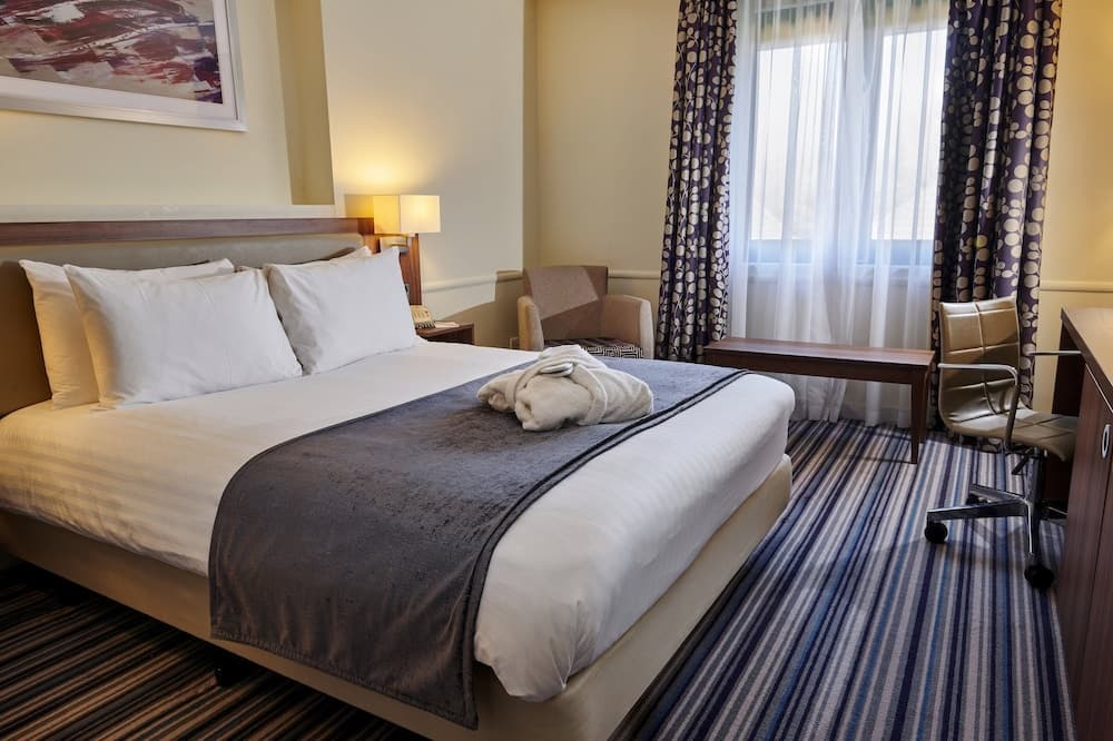 Holiday Inn Taunton by IHG