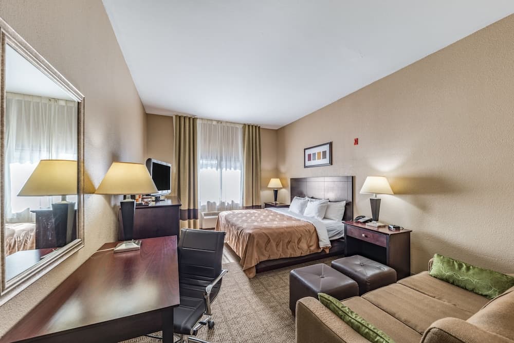 Quality Inn West Plano - Dallas