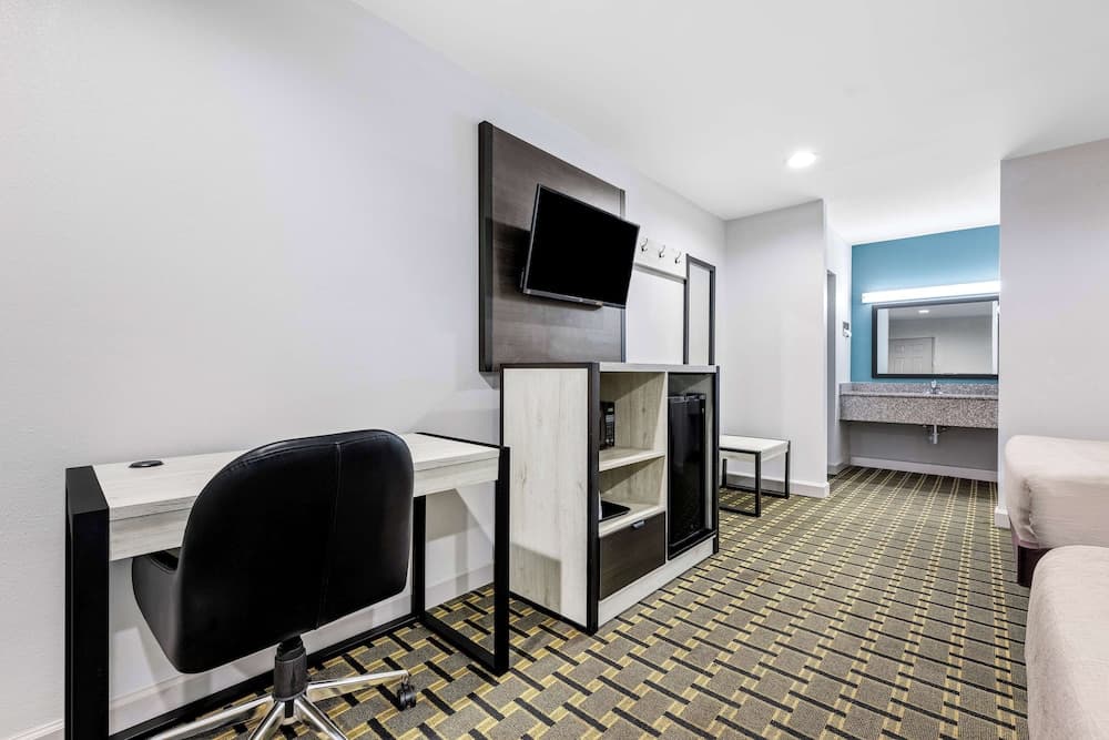 SureStay by Best Western Huntsville University Area