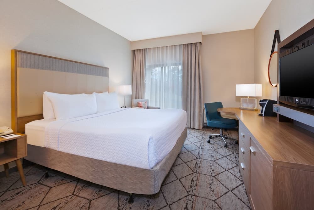 Crowne Plaza Columbus North- Worthington by IHG