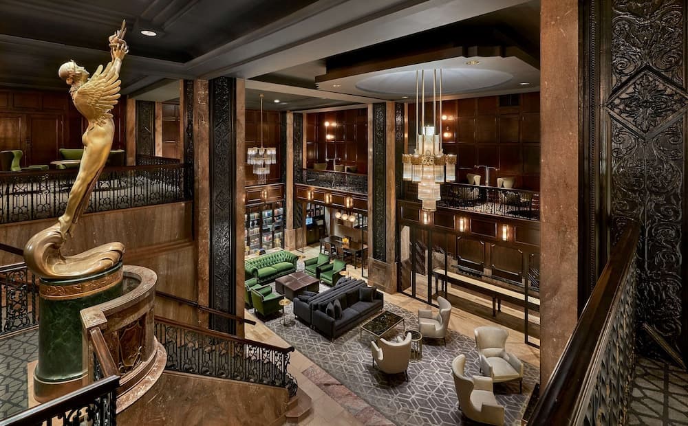 Hotel Phillips Kansas City Curio Collection by Hilton