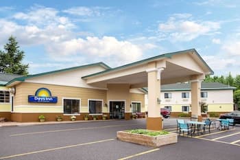 Days Inn by Wyndham Marquette