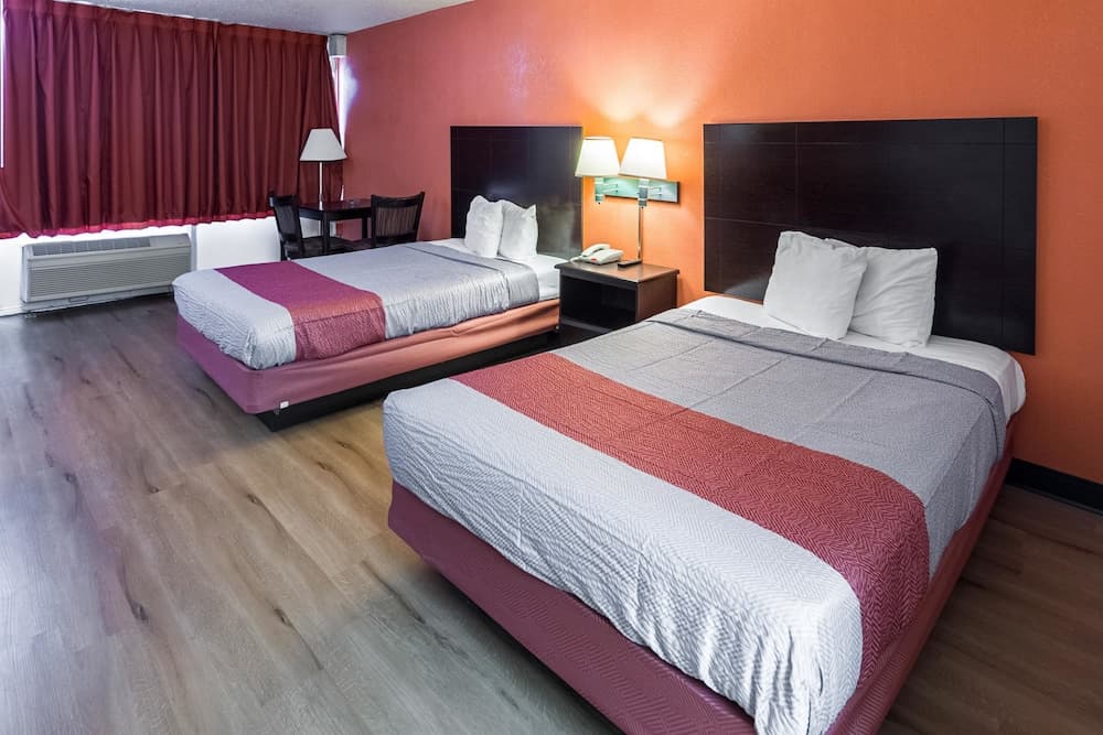 Motel 6 Groton, CT—Casinos Nearby