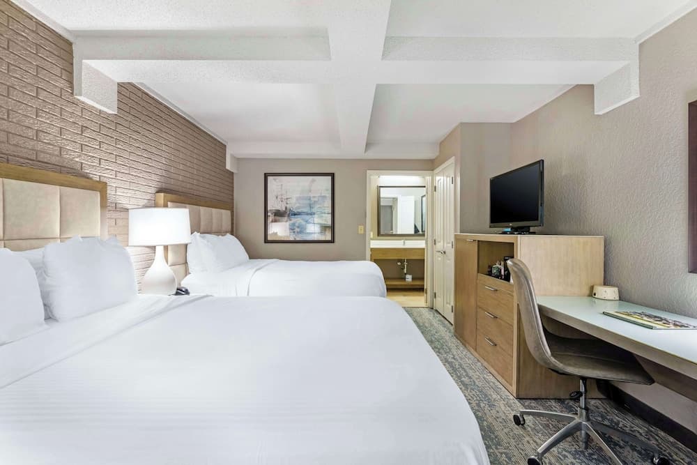 Best Western Savannah Historic District