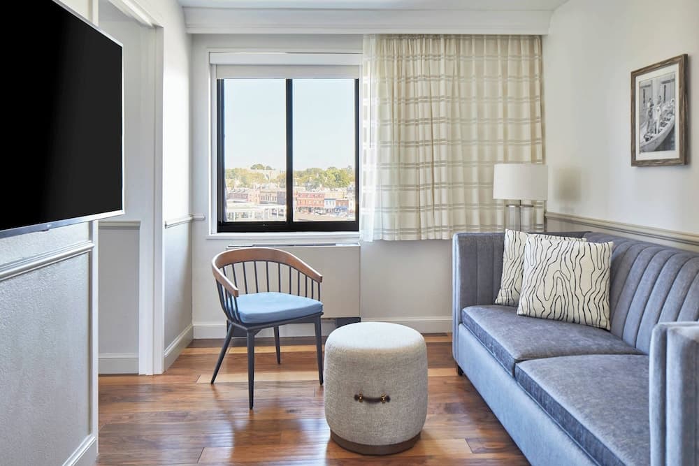 Annapolis Waterfront Hotel, Autograph Collection