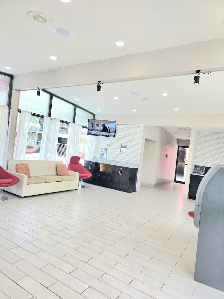 Motel 6 Raleigh, NC – Downtown South