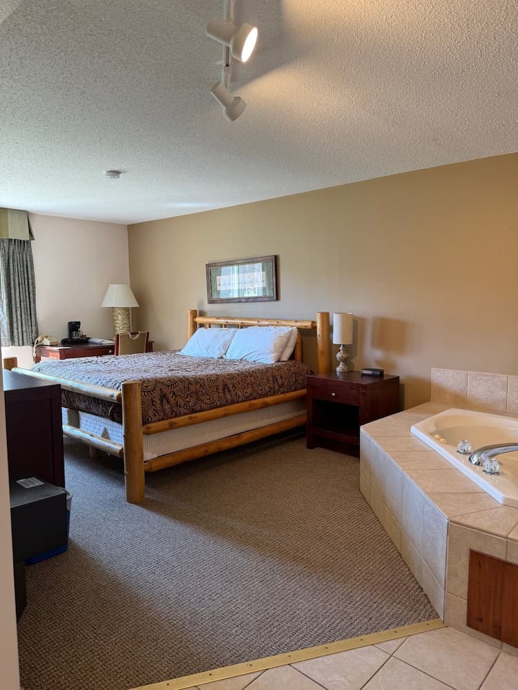 Nisswa Inn and Suites
