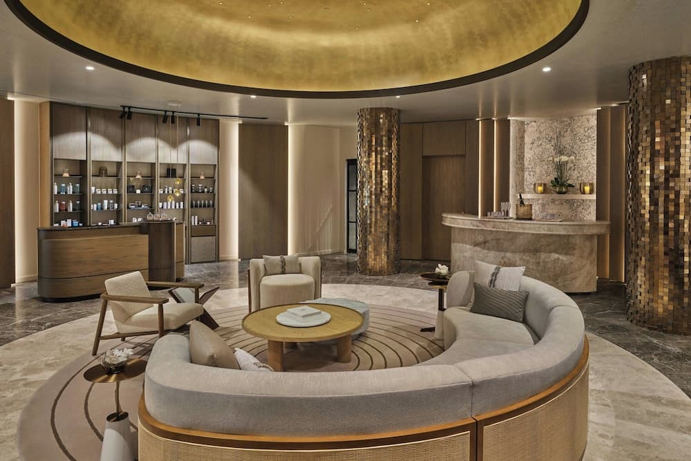 The St. Regis Longboat Key Resort