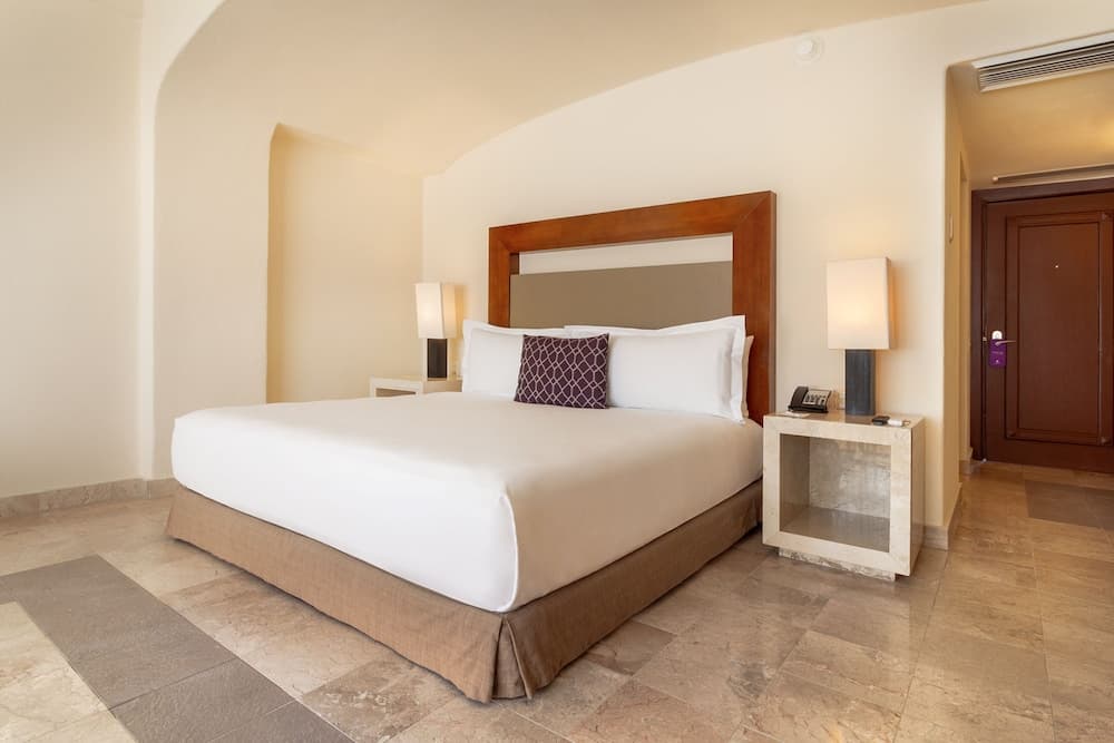 Camino Real Acapulco Diamante