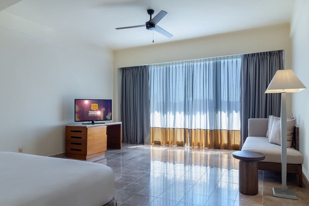 Camino Real Acapulco Diamante