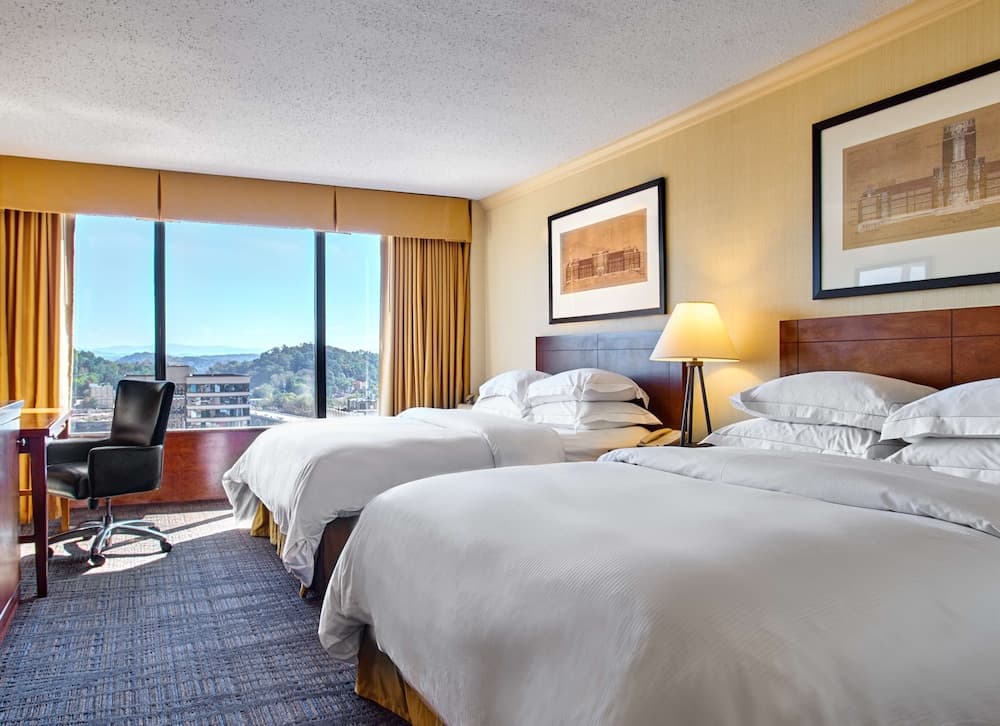 Hilton Knoxville