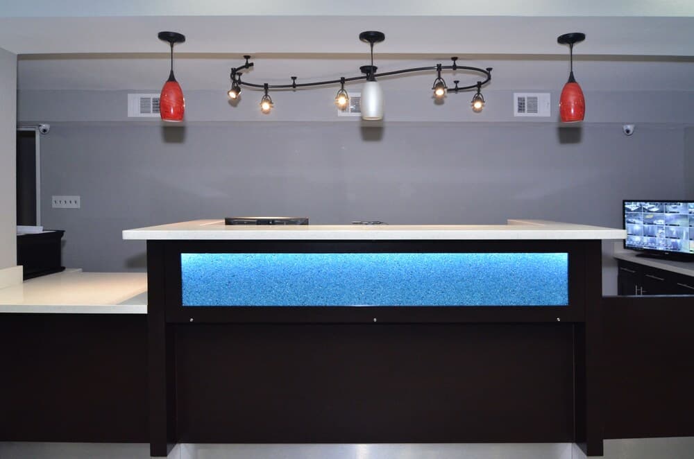 Rodeway Inn & Suites Downtown North