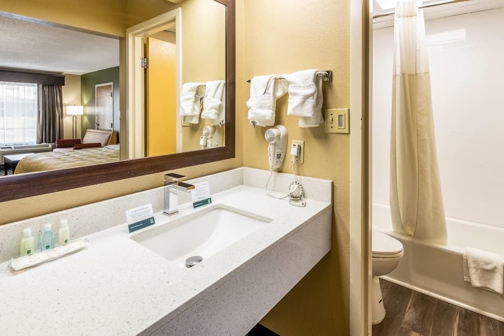 Quality Inn Perry - National Fairgrounds Area