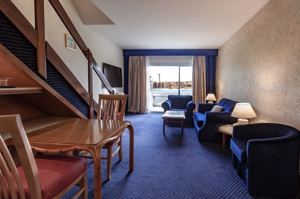 Pyramids Park Resort Cairo