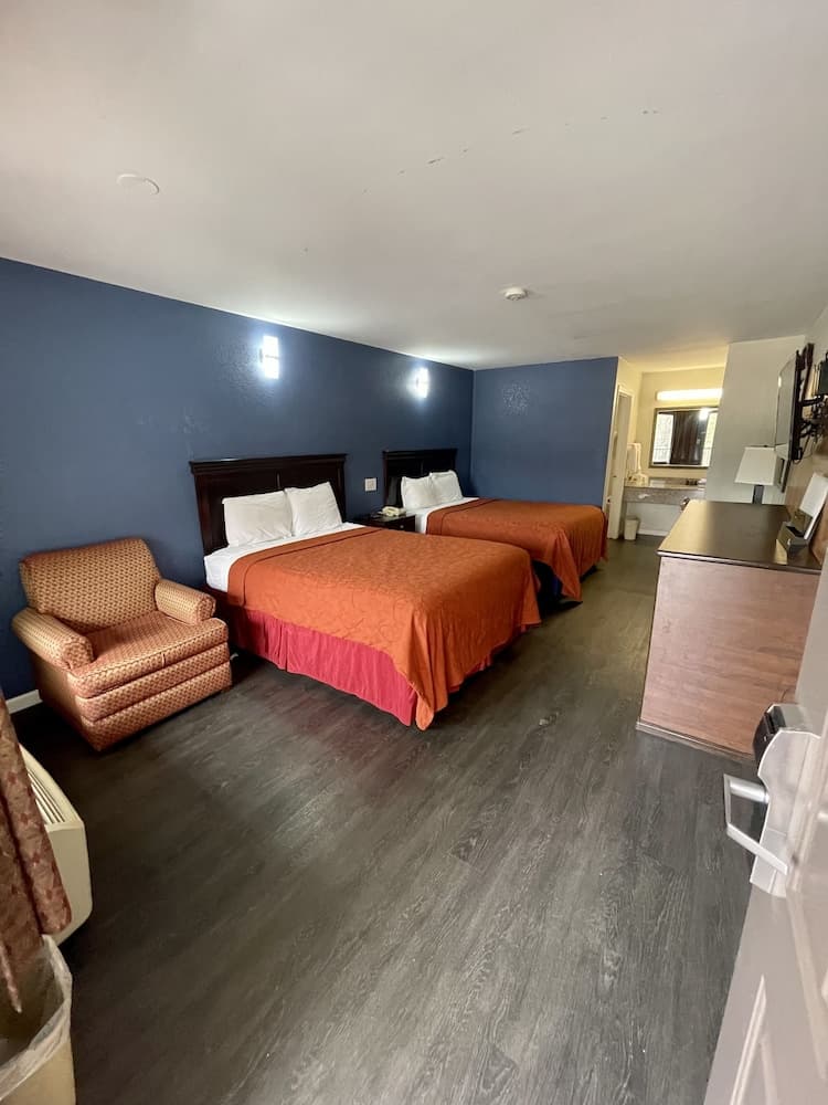 Key West Inn - Roanoke