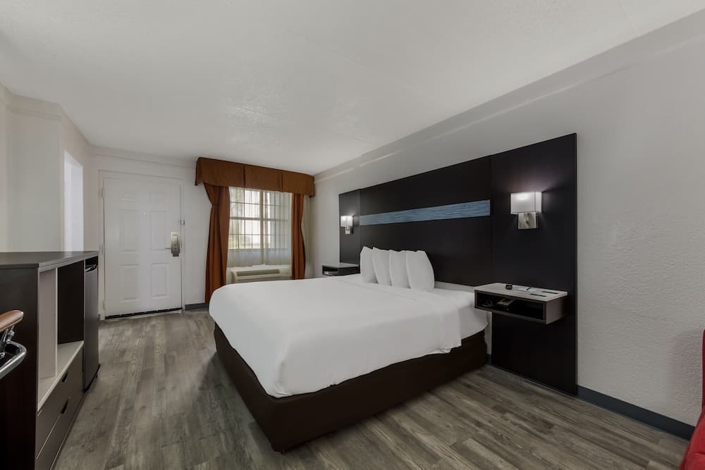 Quality Inn Charlotte Airport