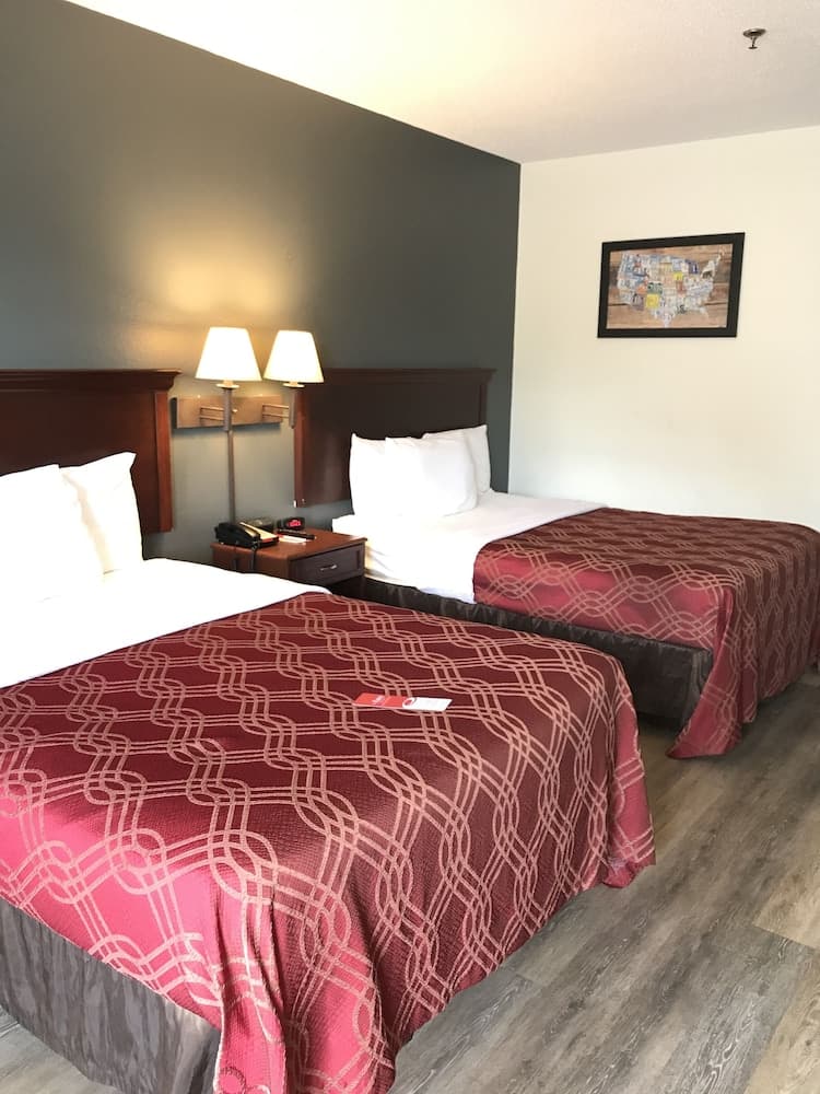 Econo Lodge Crystal Coast