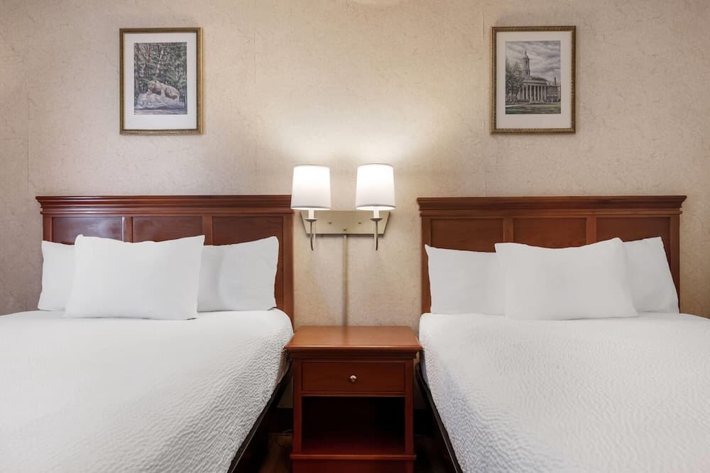 Ramada by Wyndham State College Hotel & Conference Center