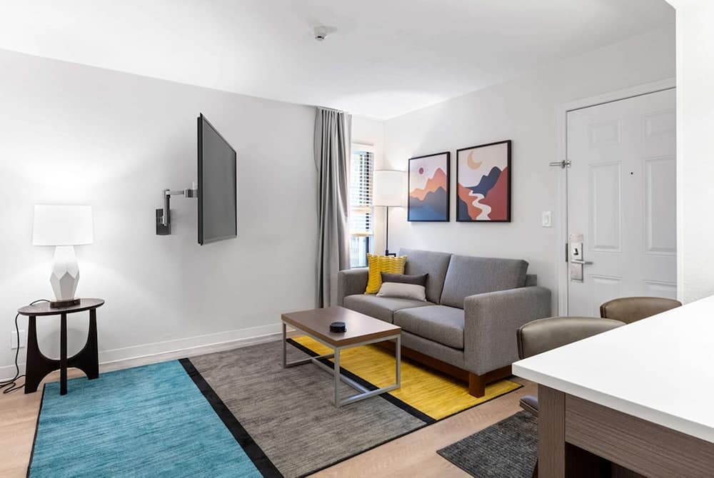 WaterWalk Extended Stay by Wyndham Atlanta Perimeter