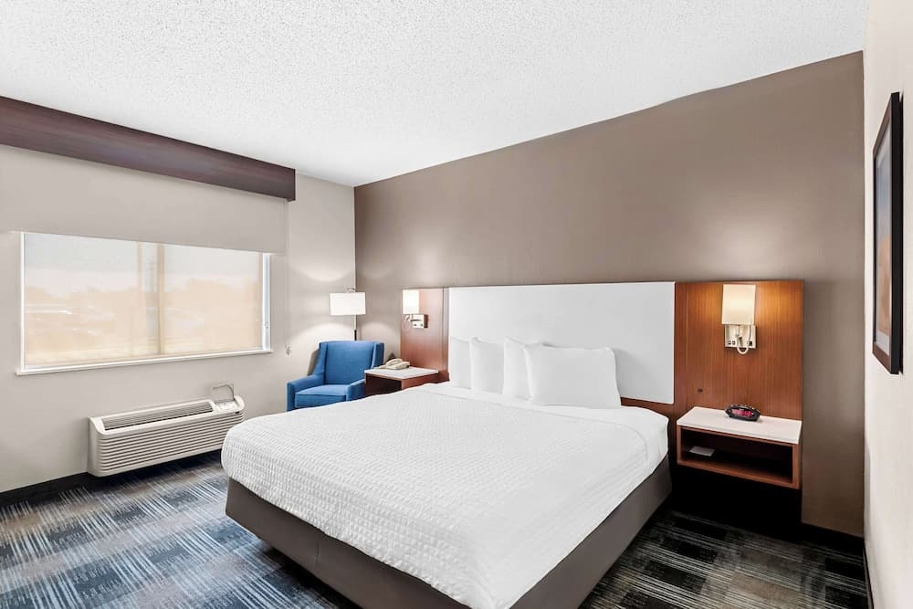 Best Western Ottumwa Inn & Suites