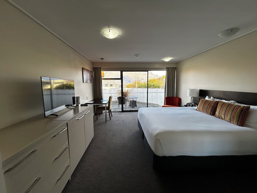 Copthorne Hotel & Apartments Queenstown Lakeview
