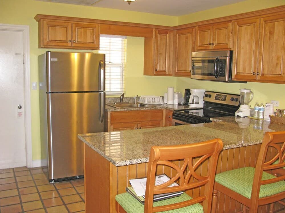 Paradise Harbour Club & Marina