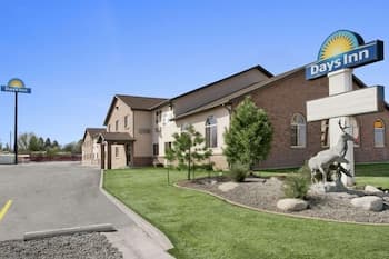 Days Inn by Wyndham Sheridan