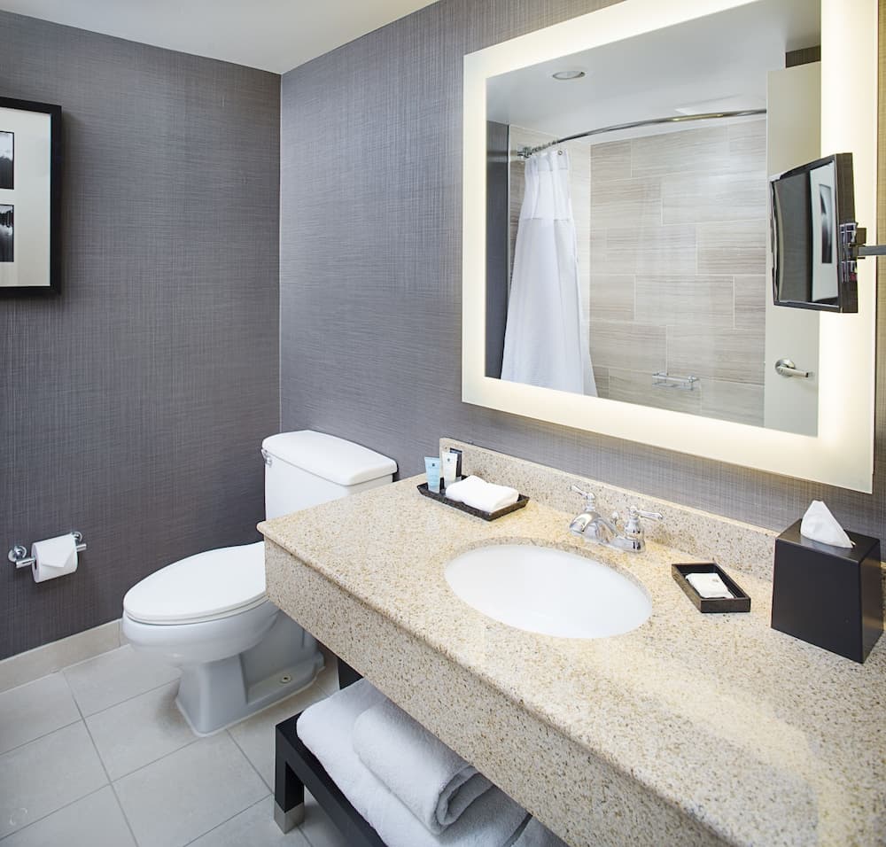 Crowne Plaza Annapolis by IHG