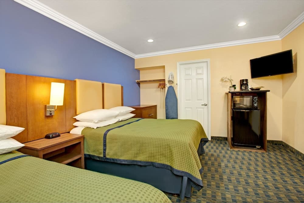 Days Inn by Wyndham San Francisco - Lombard