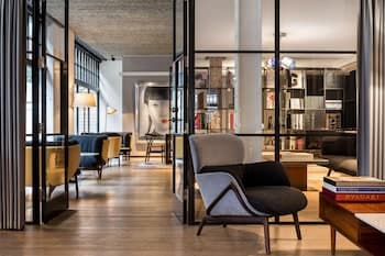 Radisson Blu Edwardian Mercer Street Hotel, London