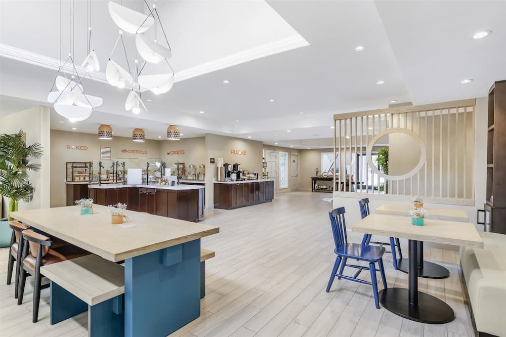 Sonesta ES Suites Chatsworth