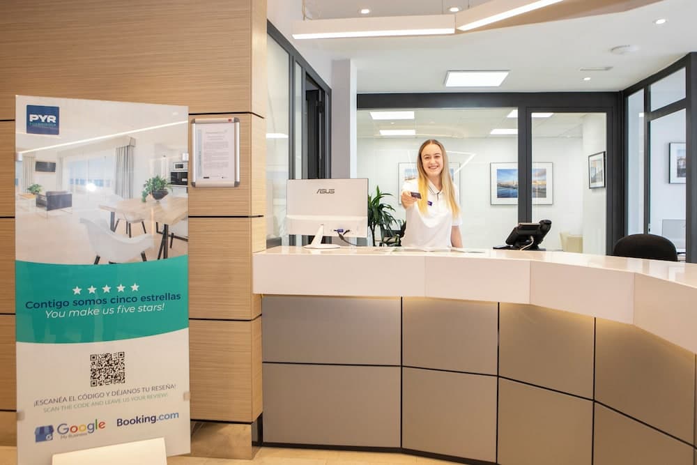 Aparthotel PYR Fuengirola